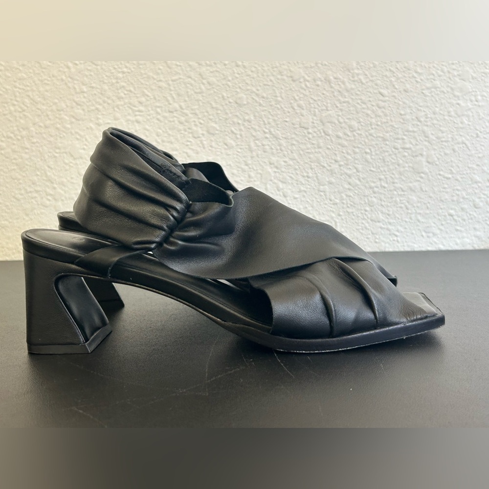 DANIELLA SHEVEL Size 8 HARPER Black Leather Sandal Heel SQUARE TOE OPEN TOE